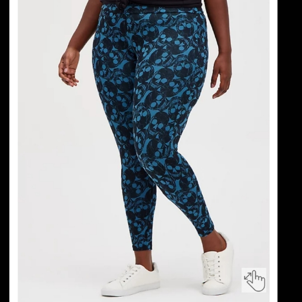 NWT TORRID LEGGINGS MARBLE SKULL BLUE SZ 1X HALLOWEEN SKULL LEGGINGS